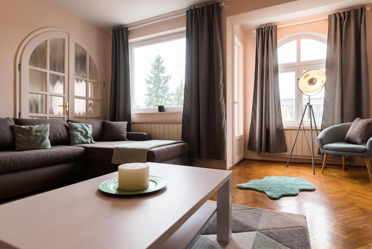 Szeged Gyoengye Apartment Exterior photo