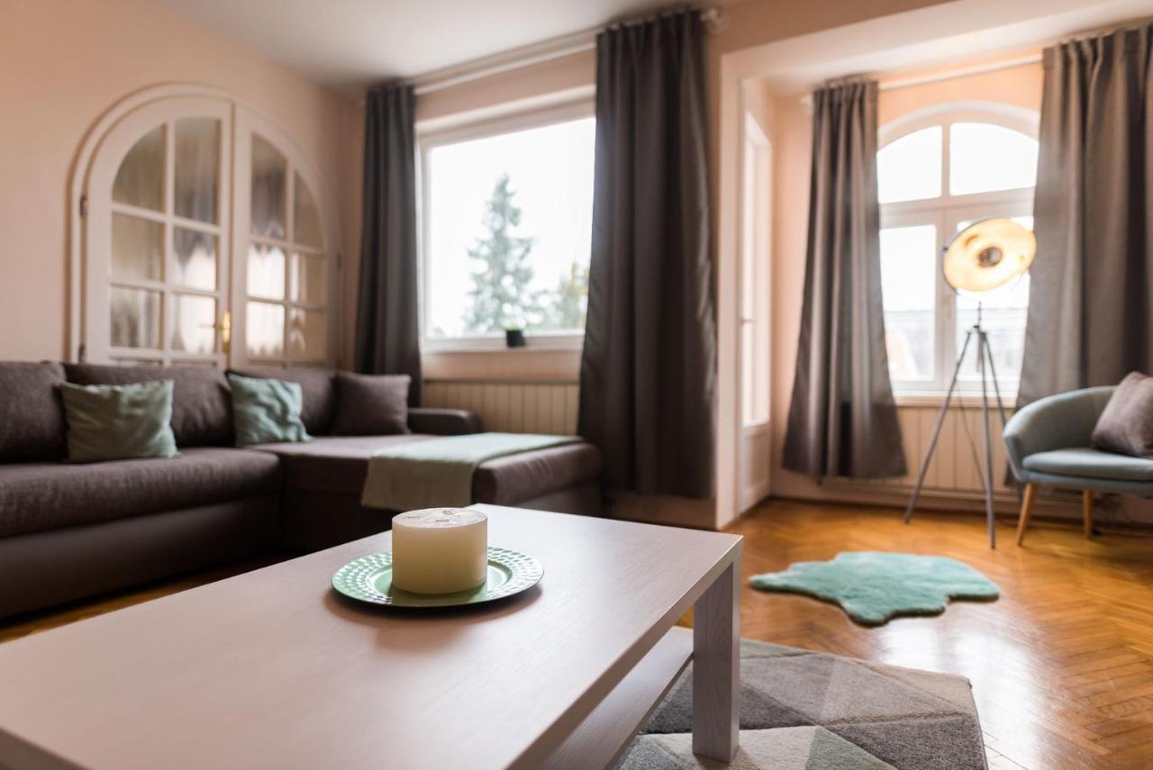 Szeged Gyoengye Apartment Exterior photo